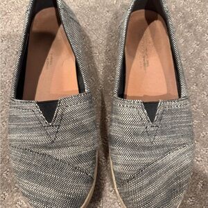 Toms Women’s Black and White Woven Slip-On Flats